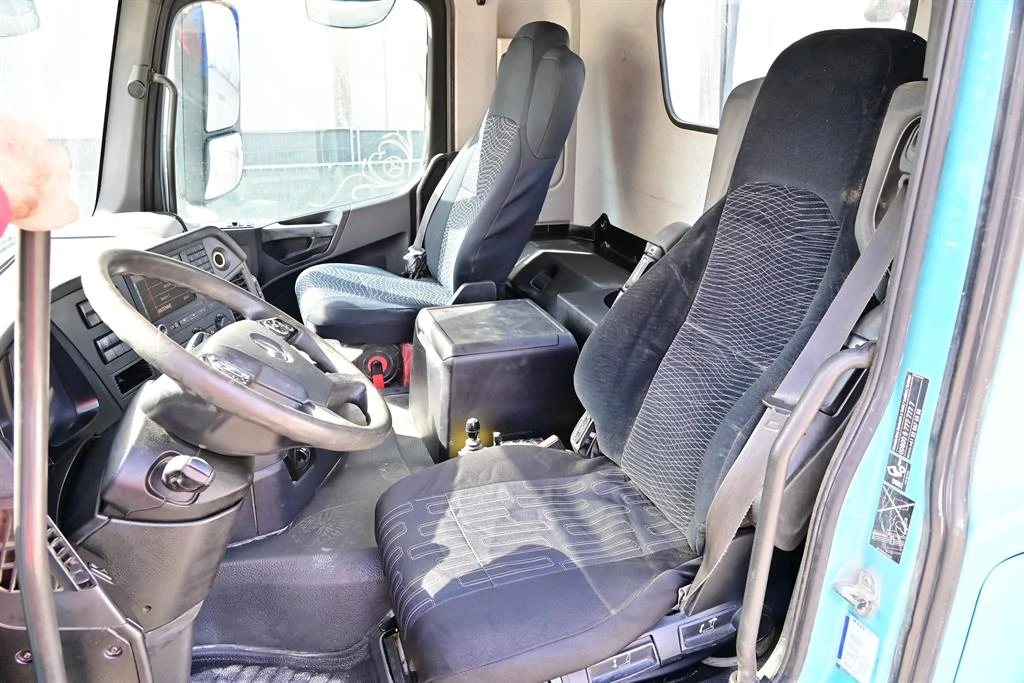 Mercedes-Benz Arocs 3251, снимка 12 - Камиони - 53810656