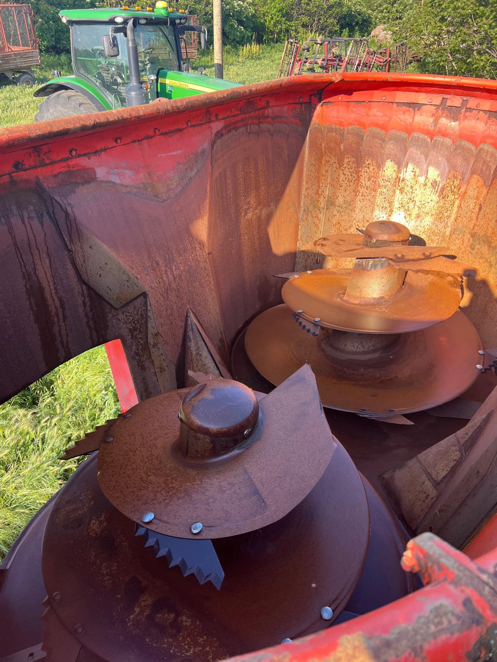 ���� ��� ���� ������ KUHN 1570 | Mobile.bg � ����������� 5