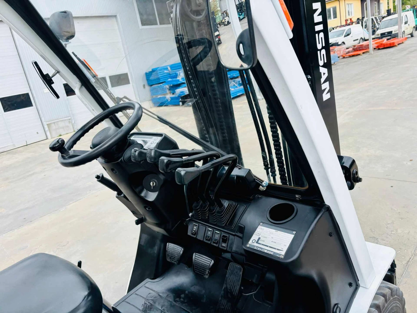  Nissan  ,  | Mobile.bg   7