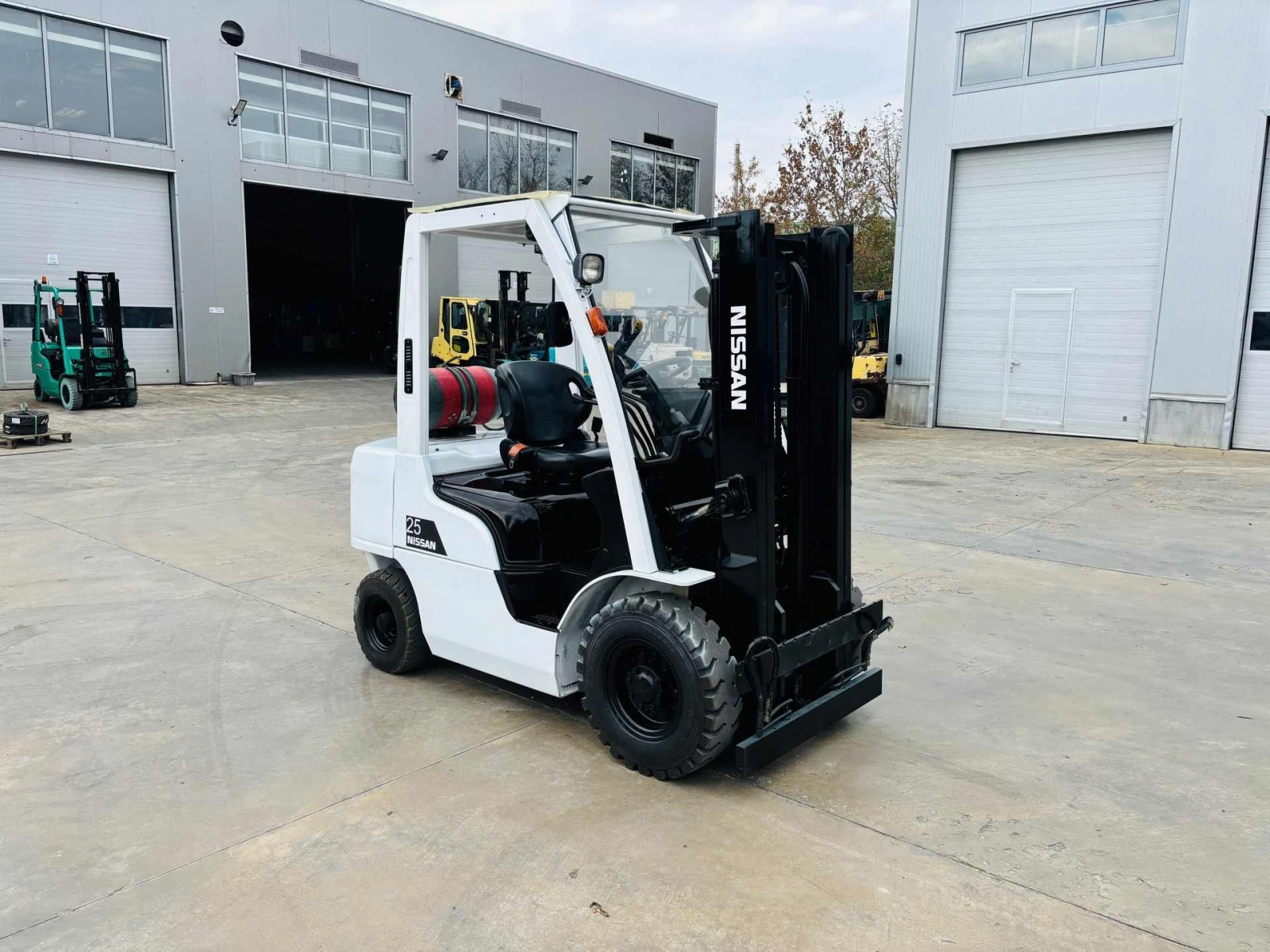  Nissan  ,  | Mobile.bg   6