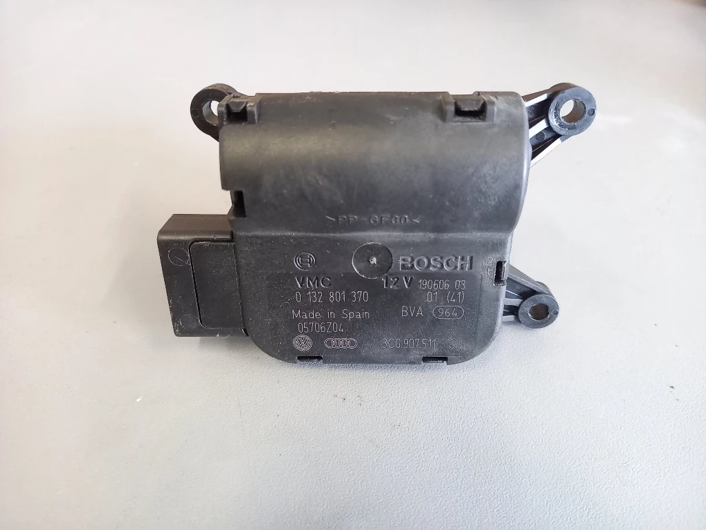 �� ����� ����� ���������� ����� �6 2.0��� (4) | Mobile.bg � ����������� 1