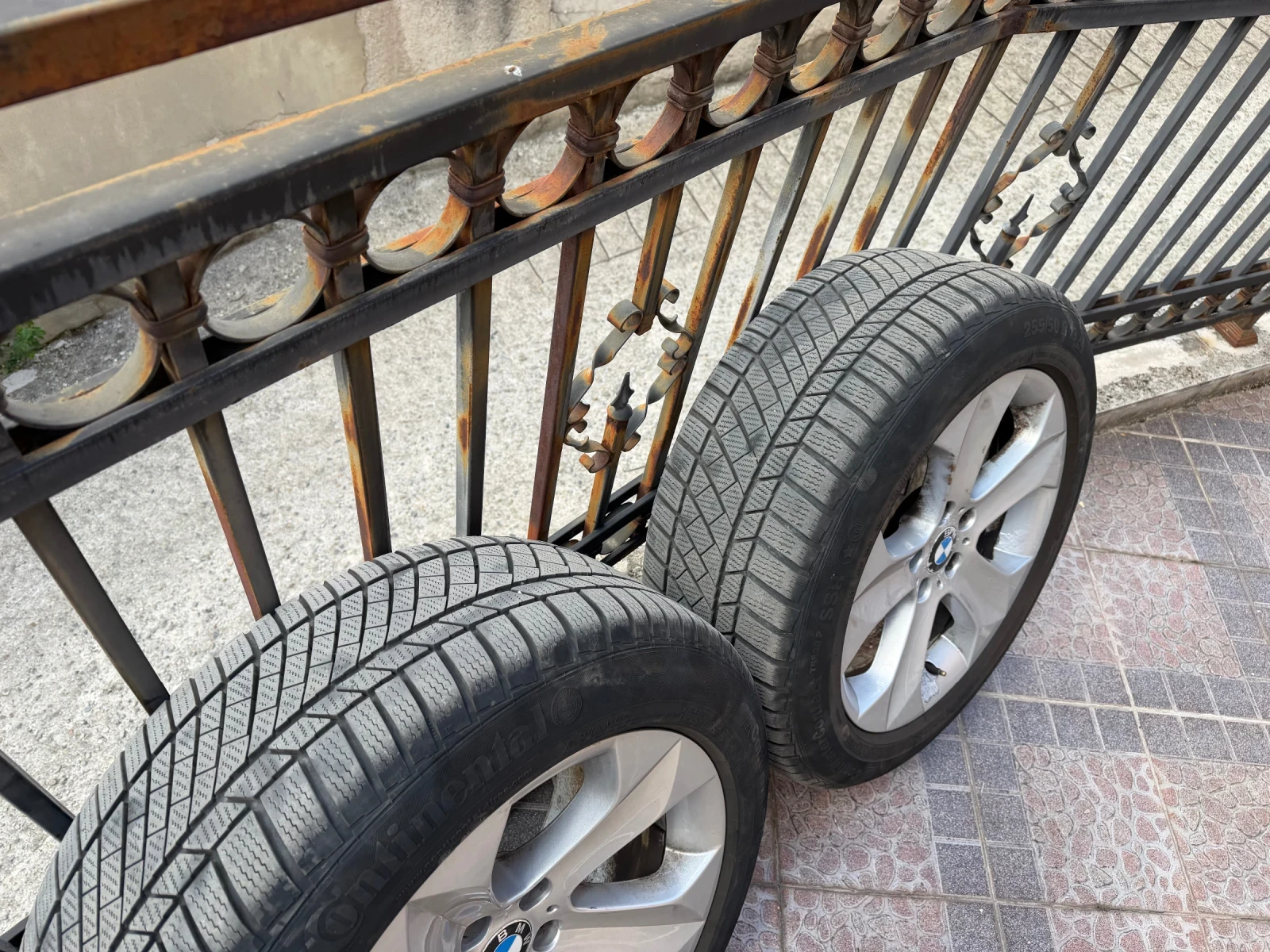 Гуми с джанти Continental 255/50R19, снимка 5 - Гуми и джанти - 55969279