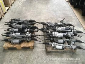 Mercedes-Benz E 220 Морга 3 Броя На части W213 , 200, 220 4 MATIK !!!, снимка 12