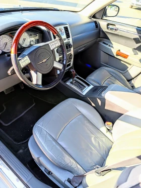 Chrysler 300c HEMI 5.7 V8 340 k.c. | Mobile.bg    10