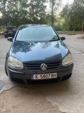 Обява за продажба на VW Golf Чисто нови 4 летни гуми ~7 300 лв. - изображение 1