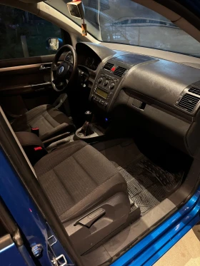 VW Touran 2.0Tdi 7 Местен - 2600 € / 5085.16 лв. - 72353788 10