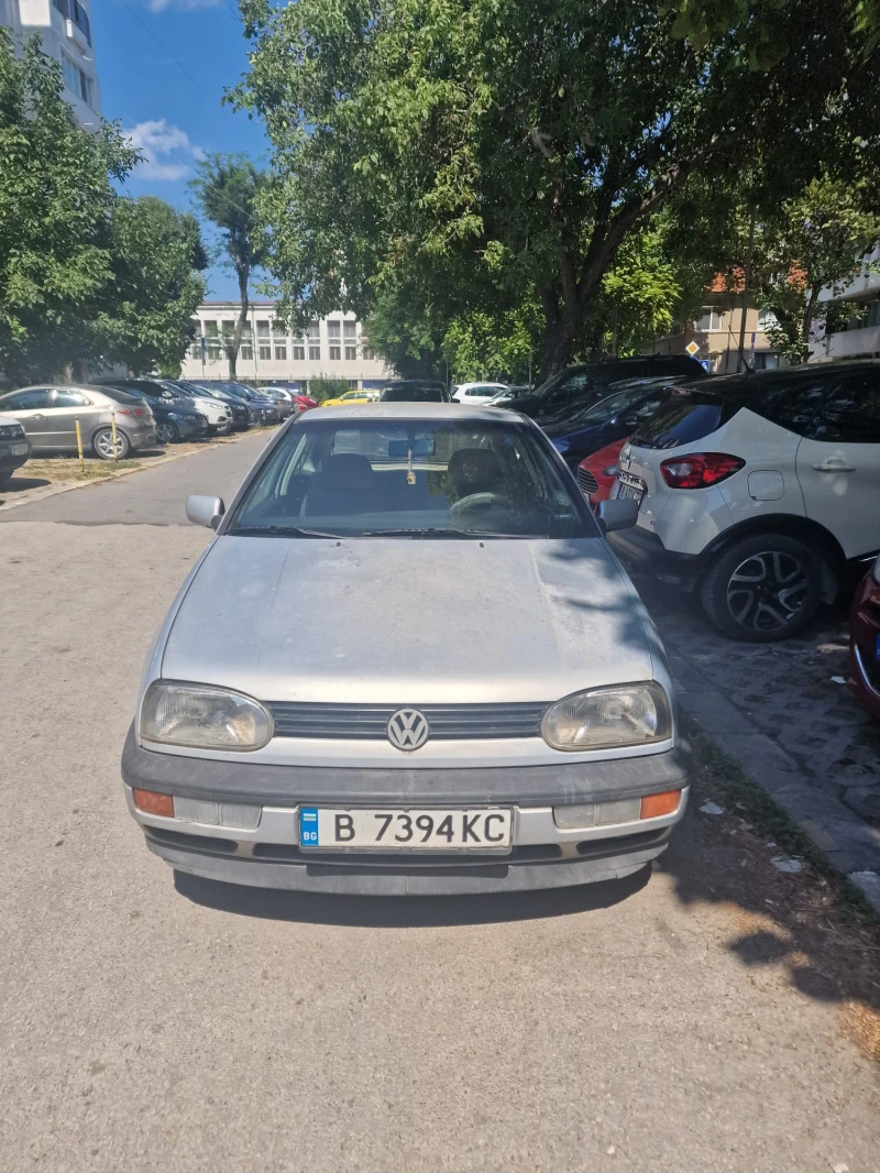 VW Golf, снимка 4 - Автомобили и джипове - 46966680