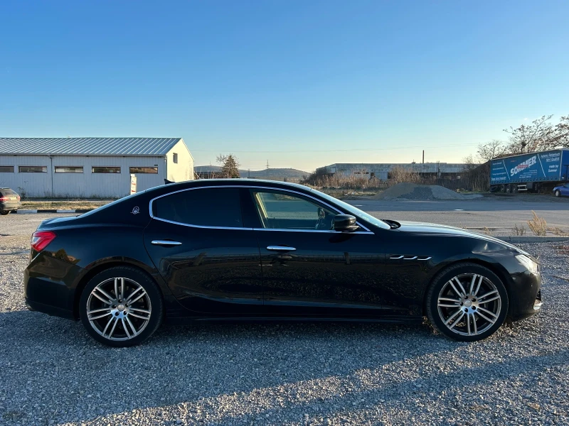 Maserati Ghibli 3.0i V6     , снимка 2 - Автомобили и джипове - 48342622