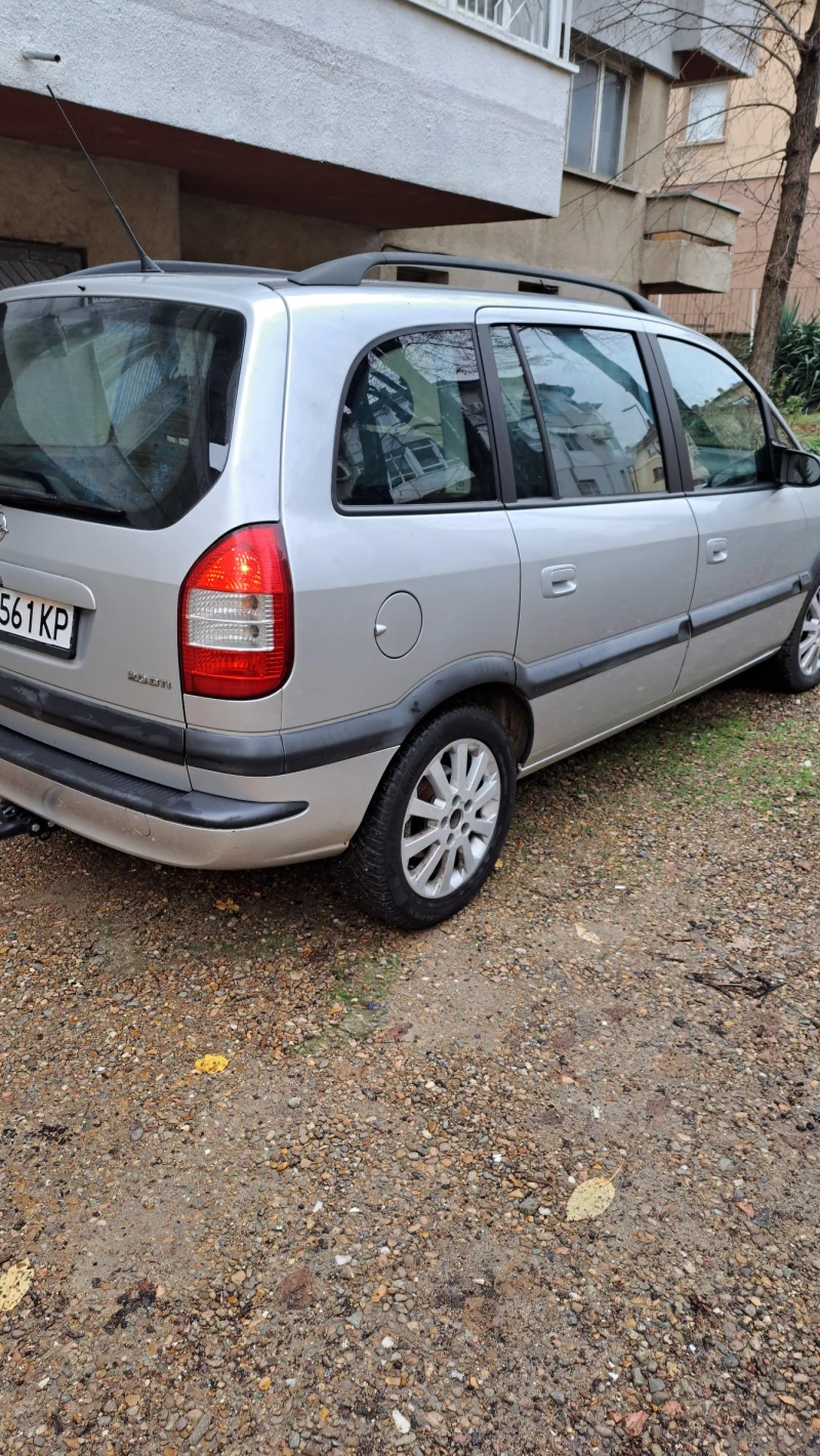 Opel Zafira, снимка 5 - Автомобили и джипове - 48490538