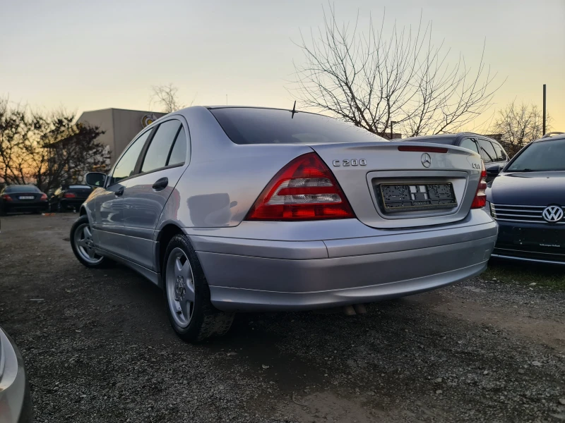 Mercedes-Benz C 200 FACCE LIFT/АВТОМАТ, снимка 5 - Автомобили и джипове - 49227020