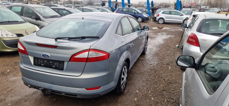 Ford Mondeo 2.0 бензин, снимка 4 - Автомобили и джипове - 49530323