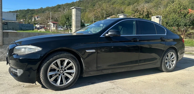 BMW 520, снимка 2 - Автомобили и джипове - 50073670