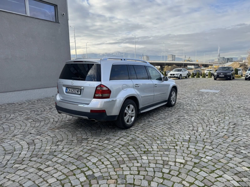 Mercedes-Benz GL 420 7 МЕСТА, снимка 4 - Автомобили и джипове - 52641133