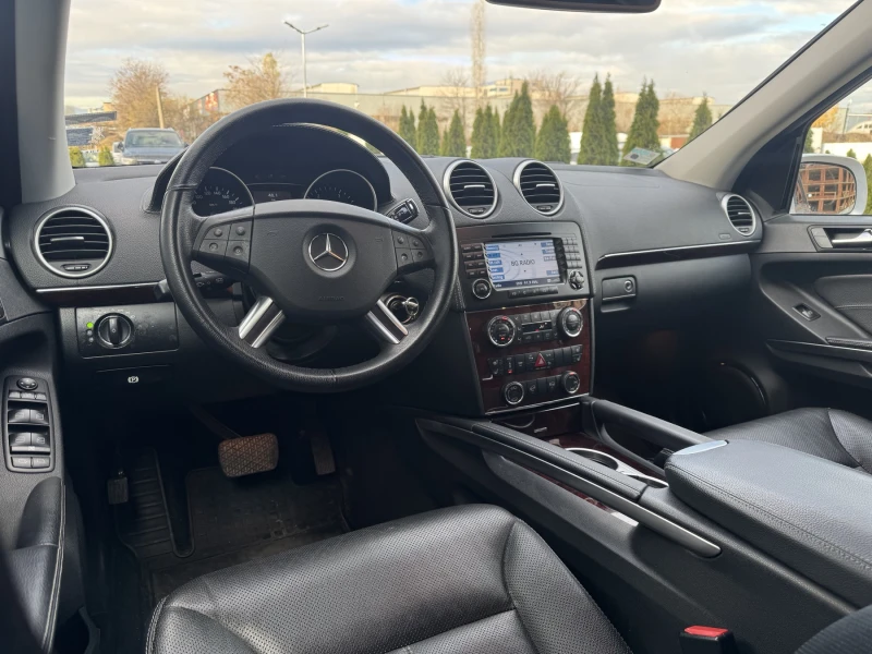 Mercedes-Benz GL 420 7 МЕСТА, снимка 10 - Автомобили и джипове - 52641133