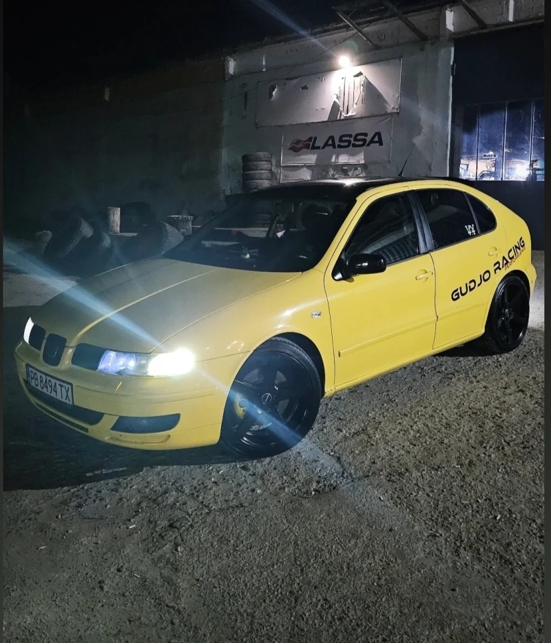 Seat Leon 1.8т, снимка 2 - Автомобили и джипове - 52921456