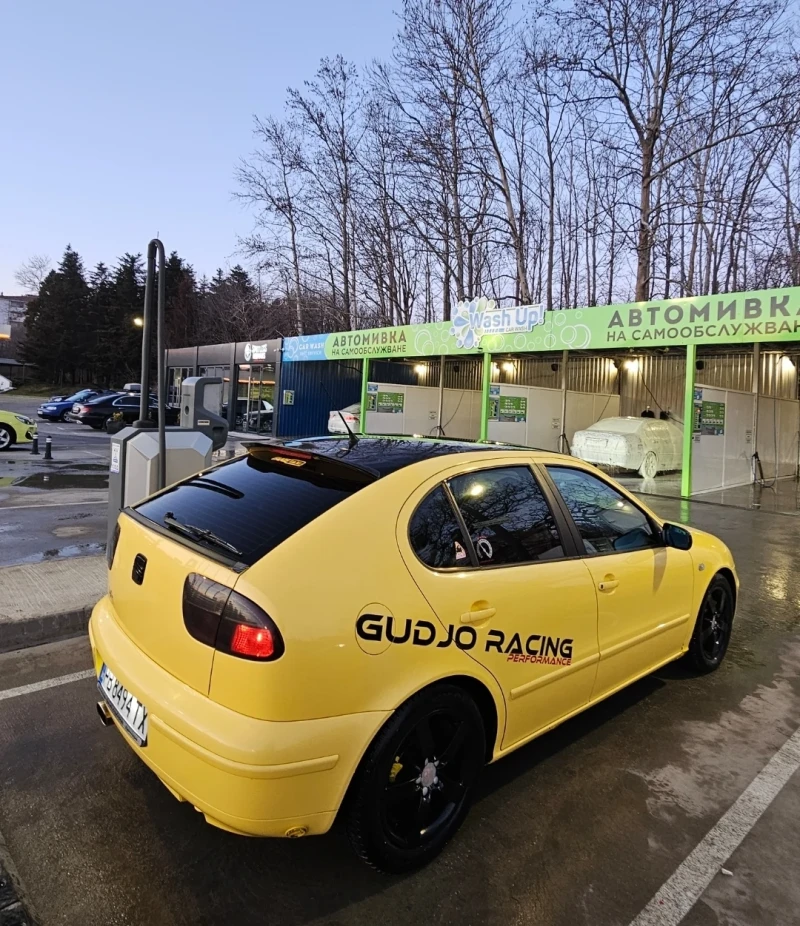 Seat Leon 1.8т, снимка 5 - Автомобили и джипове - 52921456
