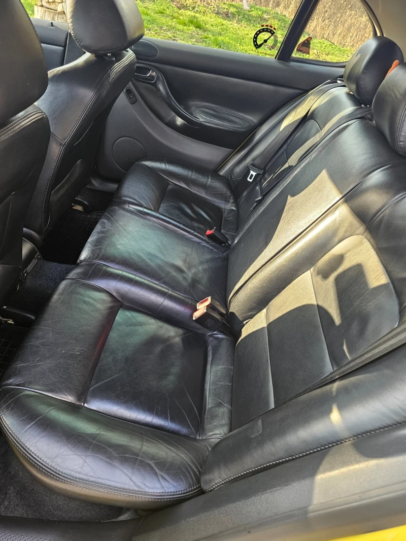 Seat Leon 1.8т, снимка 10 - Автомобили и джипове - 52921456