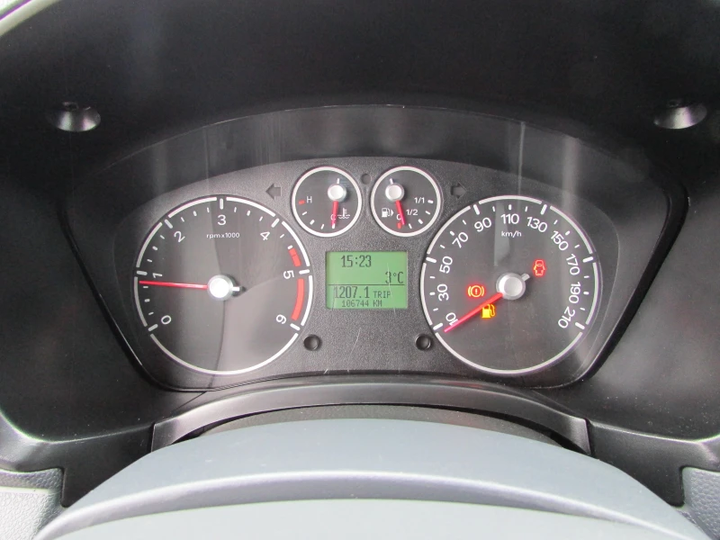 Ford Connect 1.8TDCI EURO5A, снимка 10 - Автомобили и джипове - 53296367
