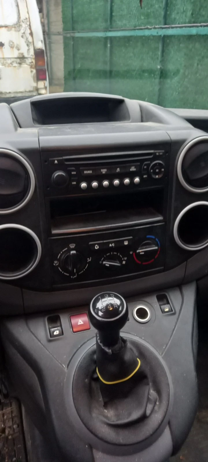 Peugeot Partner  - изображение 8