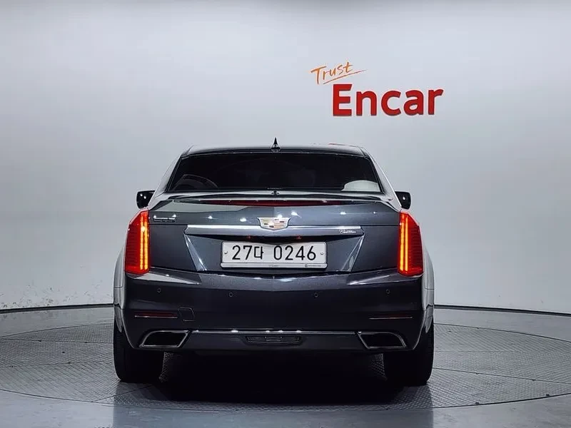 Cadillac Cts 2.0/LUXURY, снимка 4 - Автомобили и джипове - 56698960