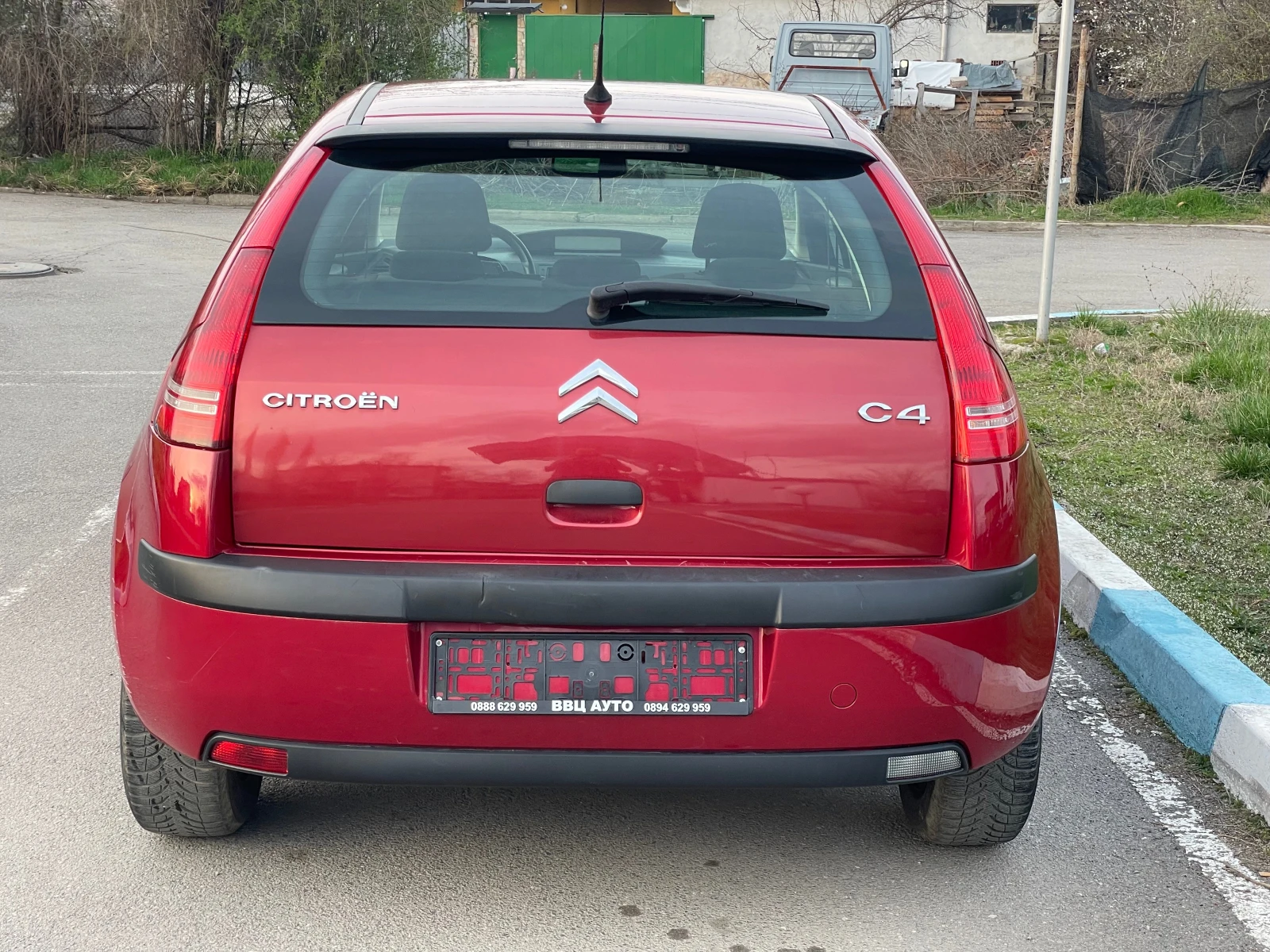 Citroen C4 1.4i - изображение 6