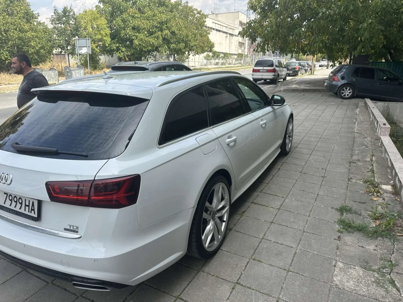 Audi A6 2.0TDI Quattro S-Line - изображение 6