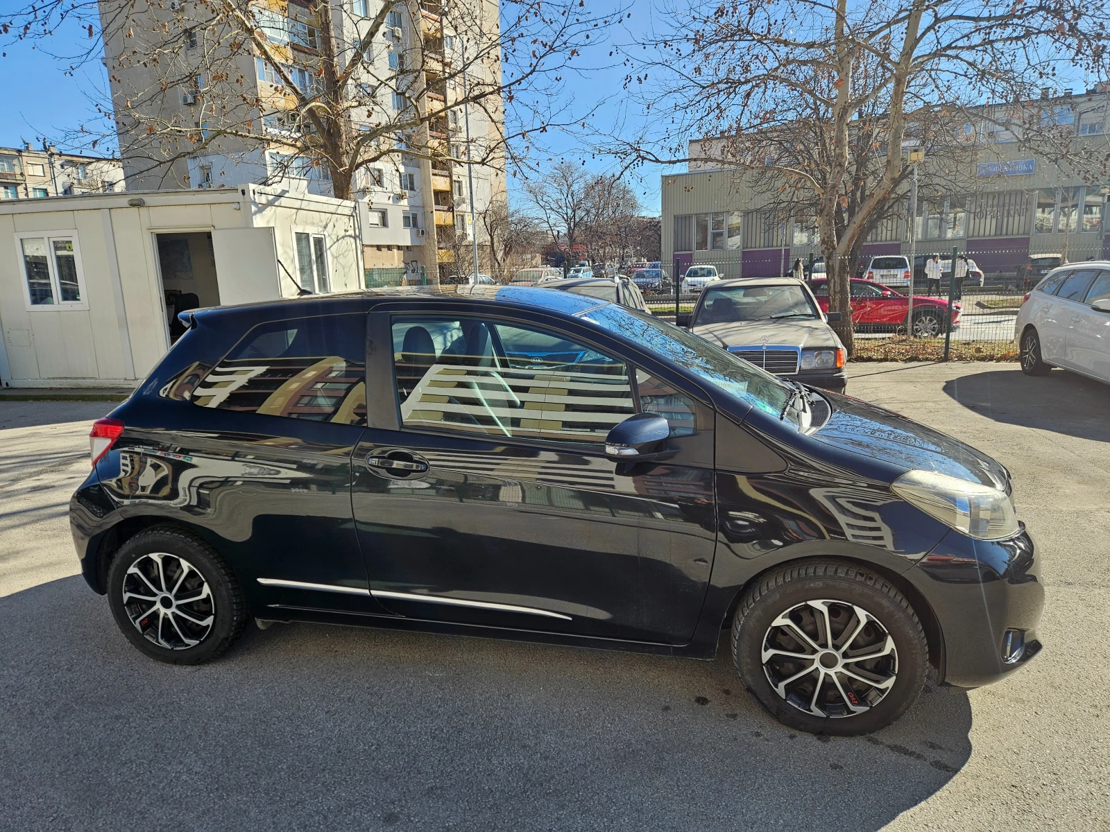 Toyota Yaris 1.33 - изображение 6