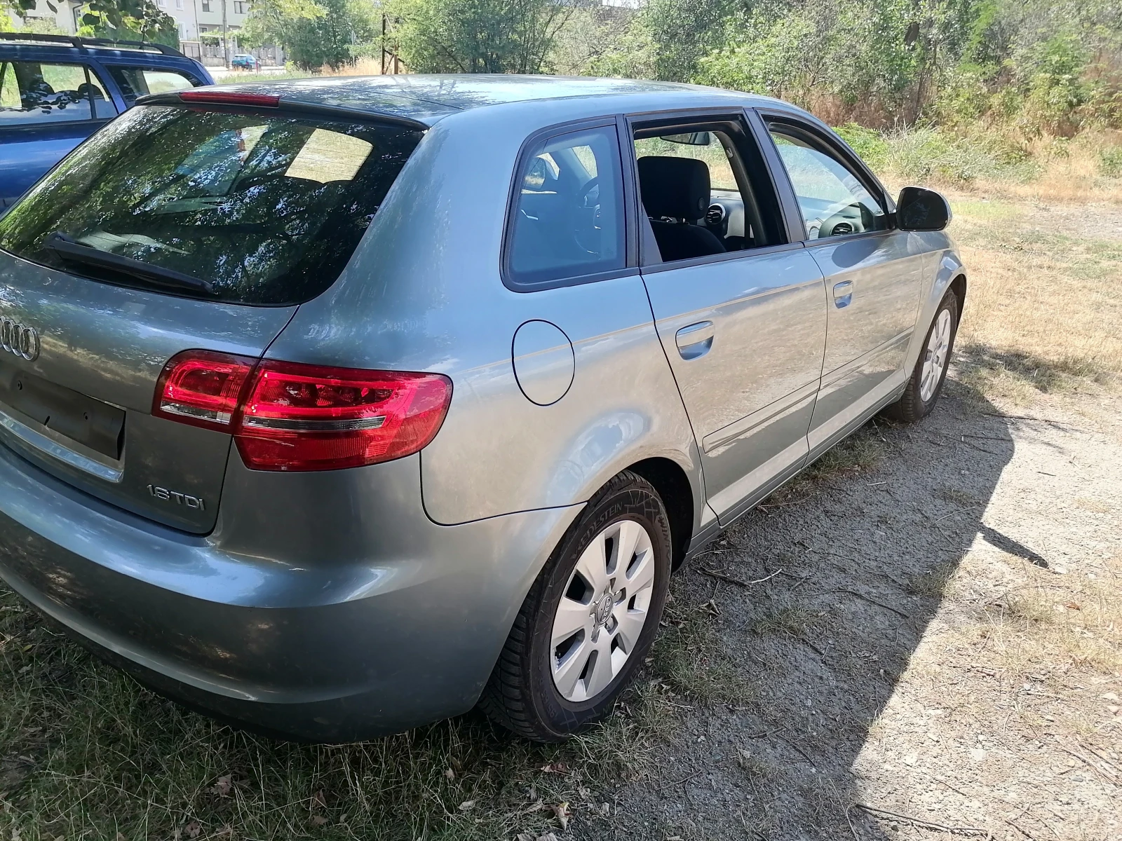 Audi A3 1.6TDI - изображение 6