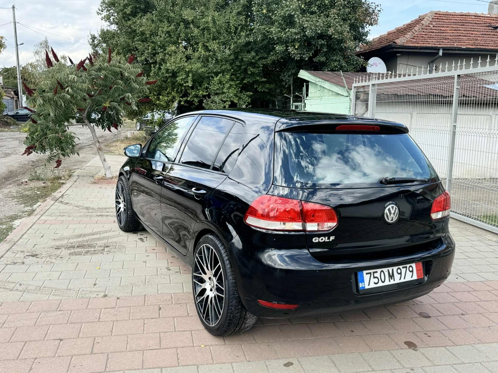 VW Golf 1.4i ГАЗ - изображение 3