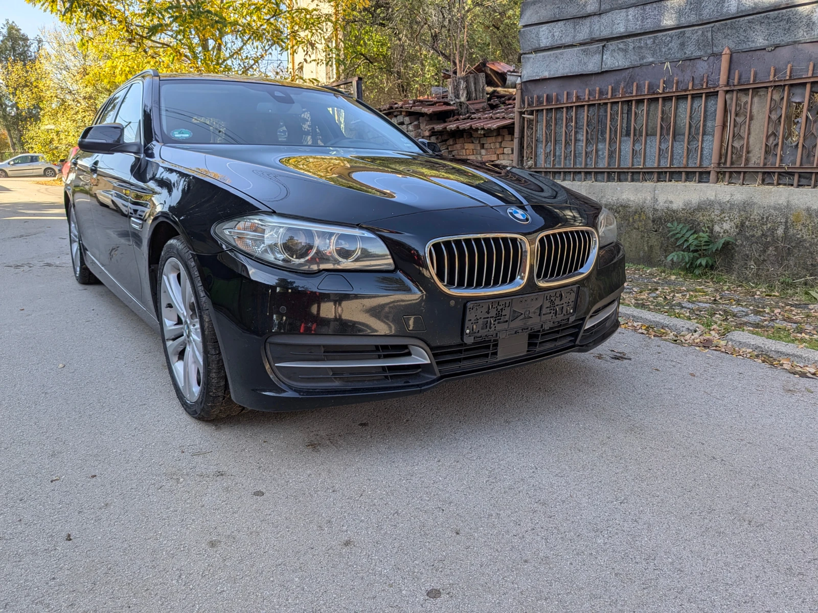 BMW 520 * B47* 8ZF* 2017!* LANE ASSYST* TRAFFIC SIGN* КУКЛ - изображение 3