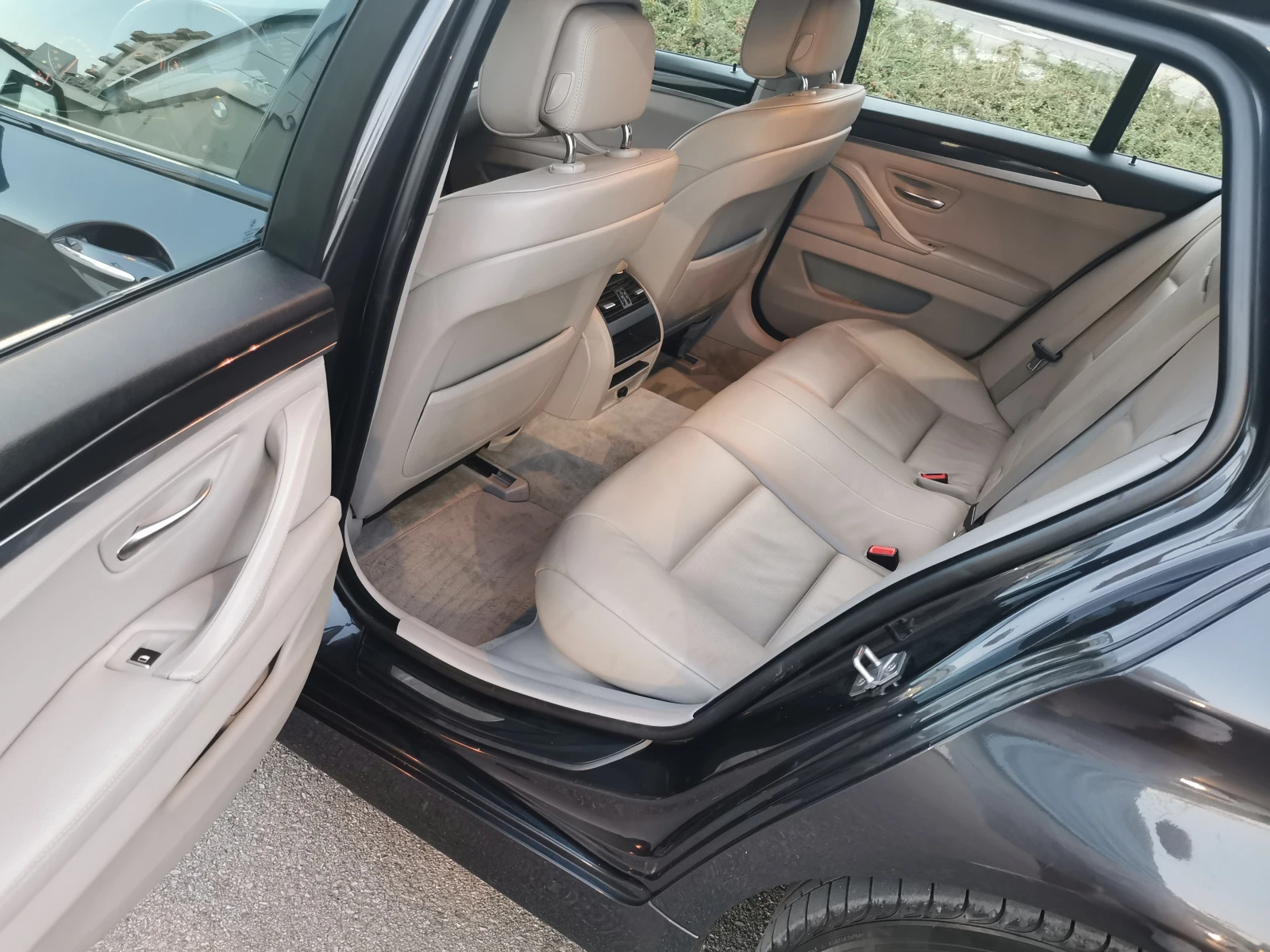 BMW 520 f11 - изображение 7