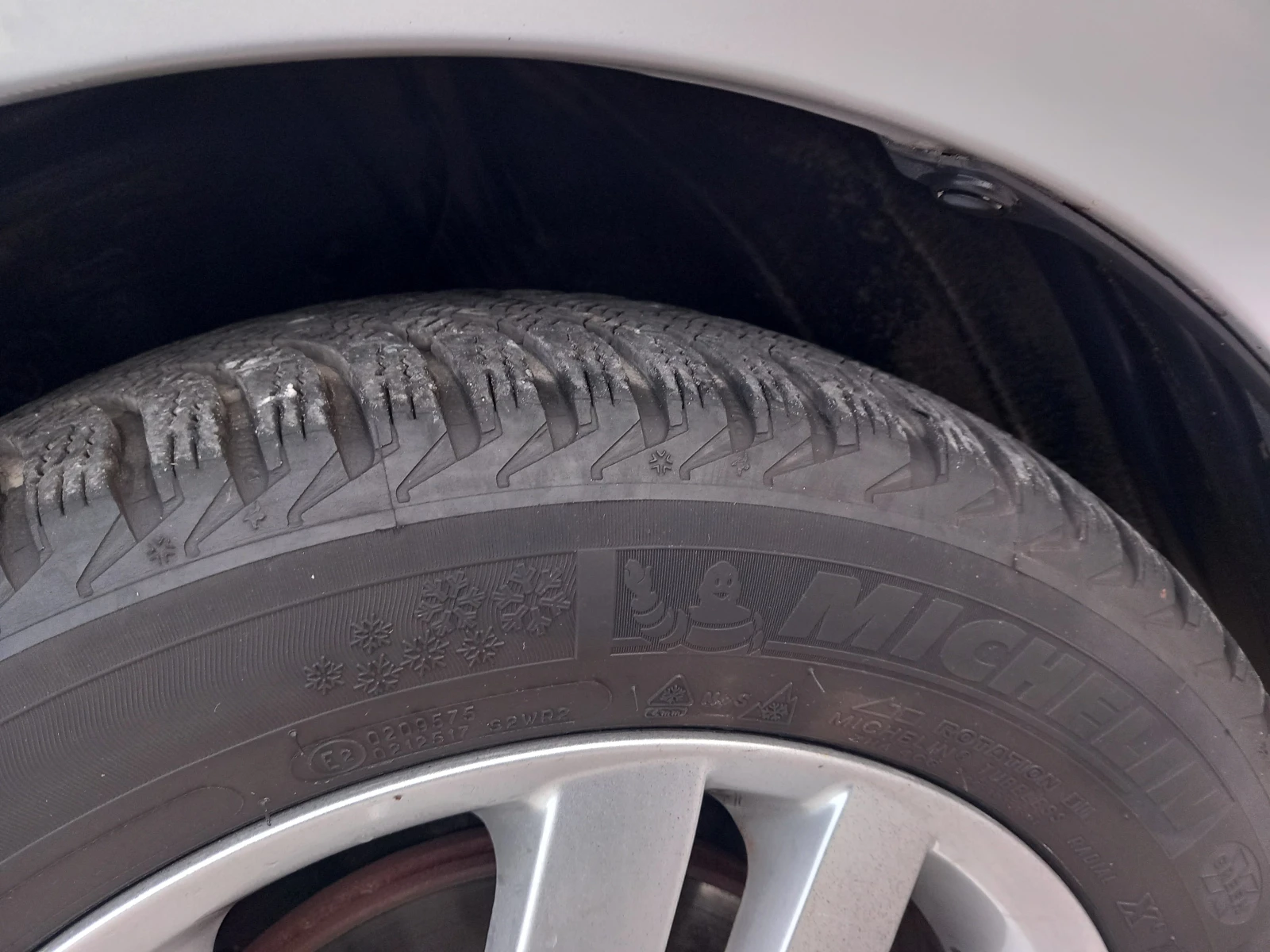 Toyota Yaris 1.3i  88 | Mobile.bg   16