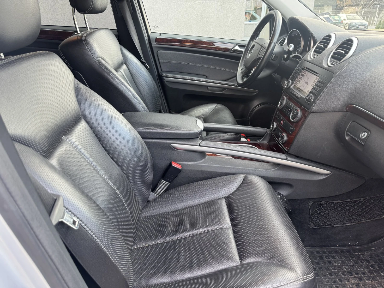 Mercedes-Benz GL 420 7 МЕСТА - изображение 8