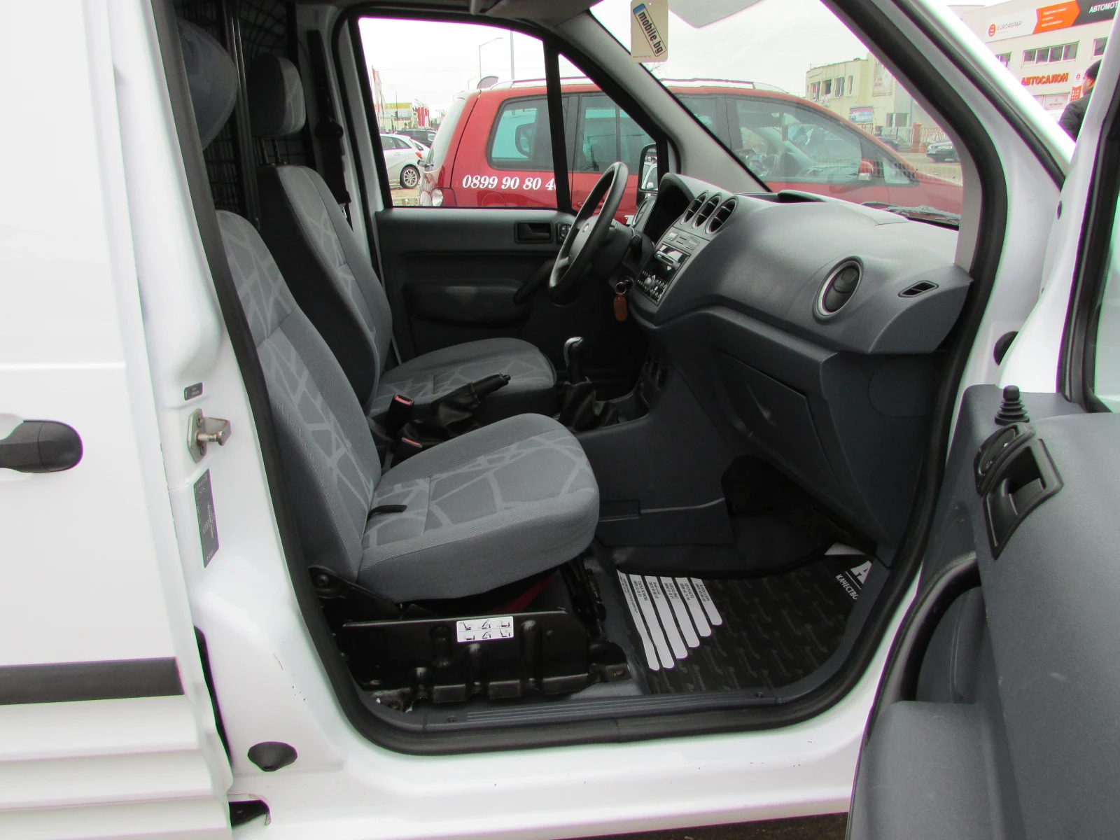 Ford Connect 1.8TDCI EURO5A - изображение 8