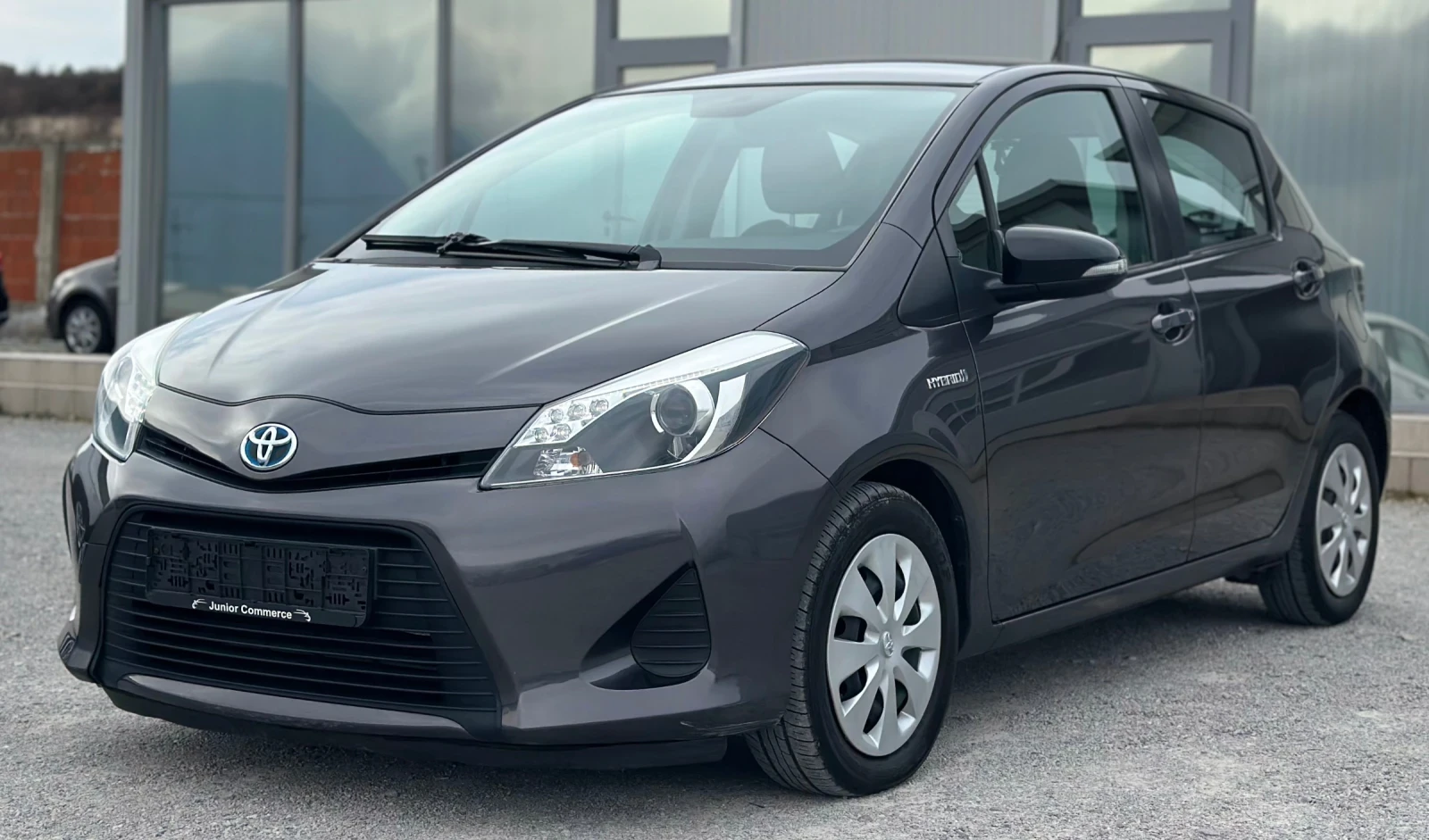 Toyota Yaris 1.5i-Hybrid-������-����-LED-������ ��-FULL-NEW-TOP | Mobile.bg � ����������� 3