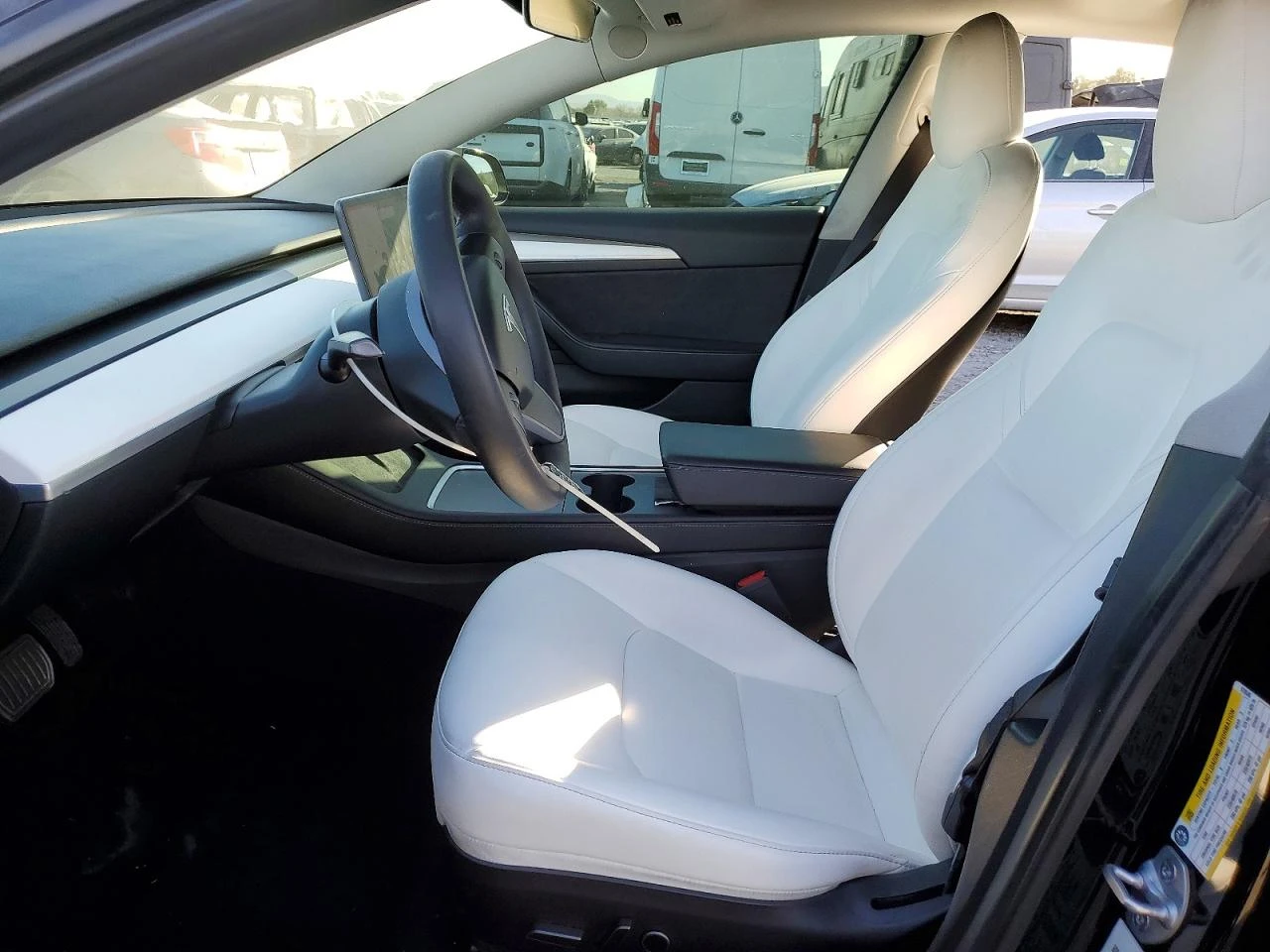 Tesla Model 3, снимка 7 - Автомобили и джипове - 53902894