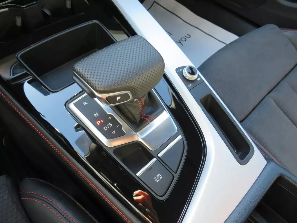 Audi A5 Sportback* Progressiv* АвтоКредит* (ЦЕНА ДО БГ), снимка 13 - Автомобили и джипове - 54041544