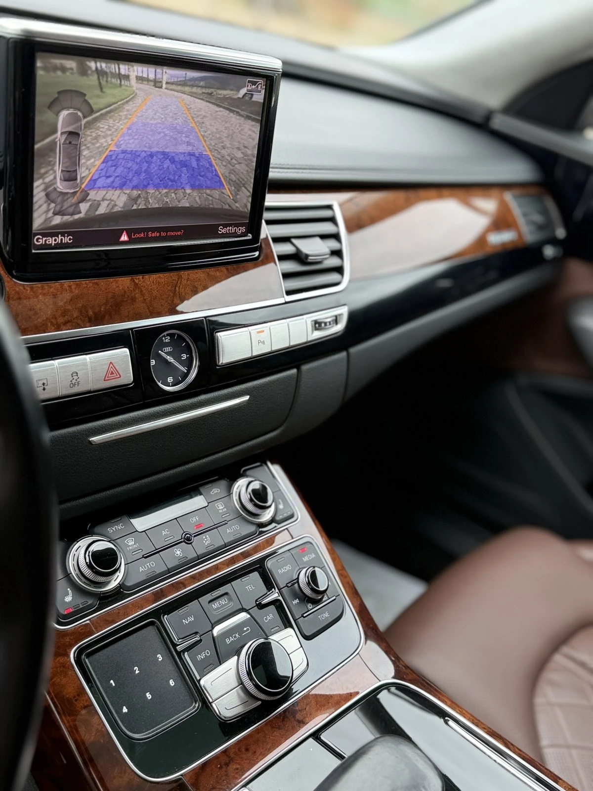 Audi A8 ПЪЛЕН СЕРВИЗ / РЕАЛНИ КИЛОМЕТРИ, снимка 11 - Автомобили и джипове - 54174266