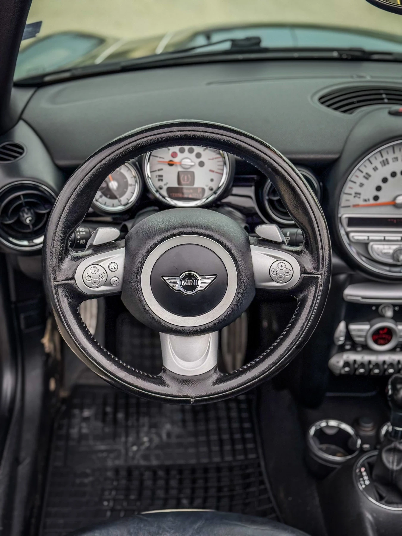 Mini Cooper cabrio 1.6::АВТОМАТИК::184кс, снимка 10 - Автомобили и джипове - 54184264