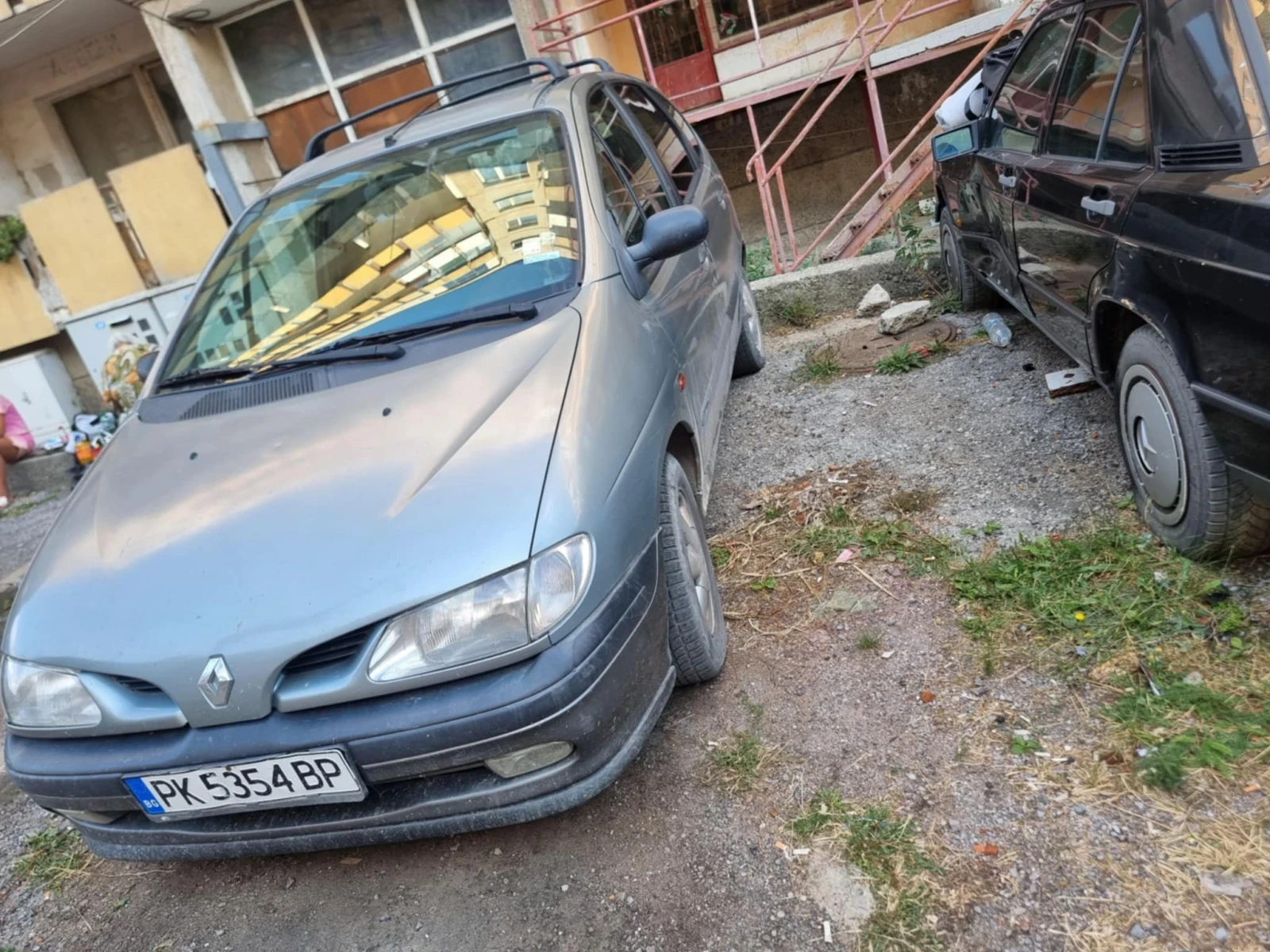 Renault Megane 1.9 dti, снимка 10 - Автомобили и джипове - 54337457