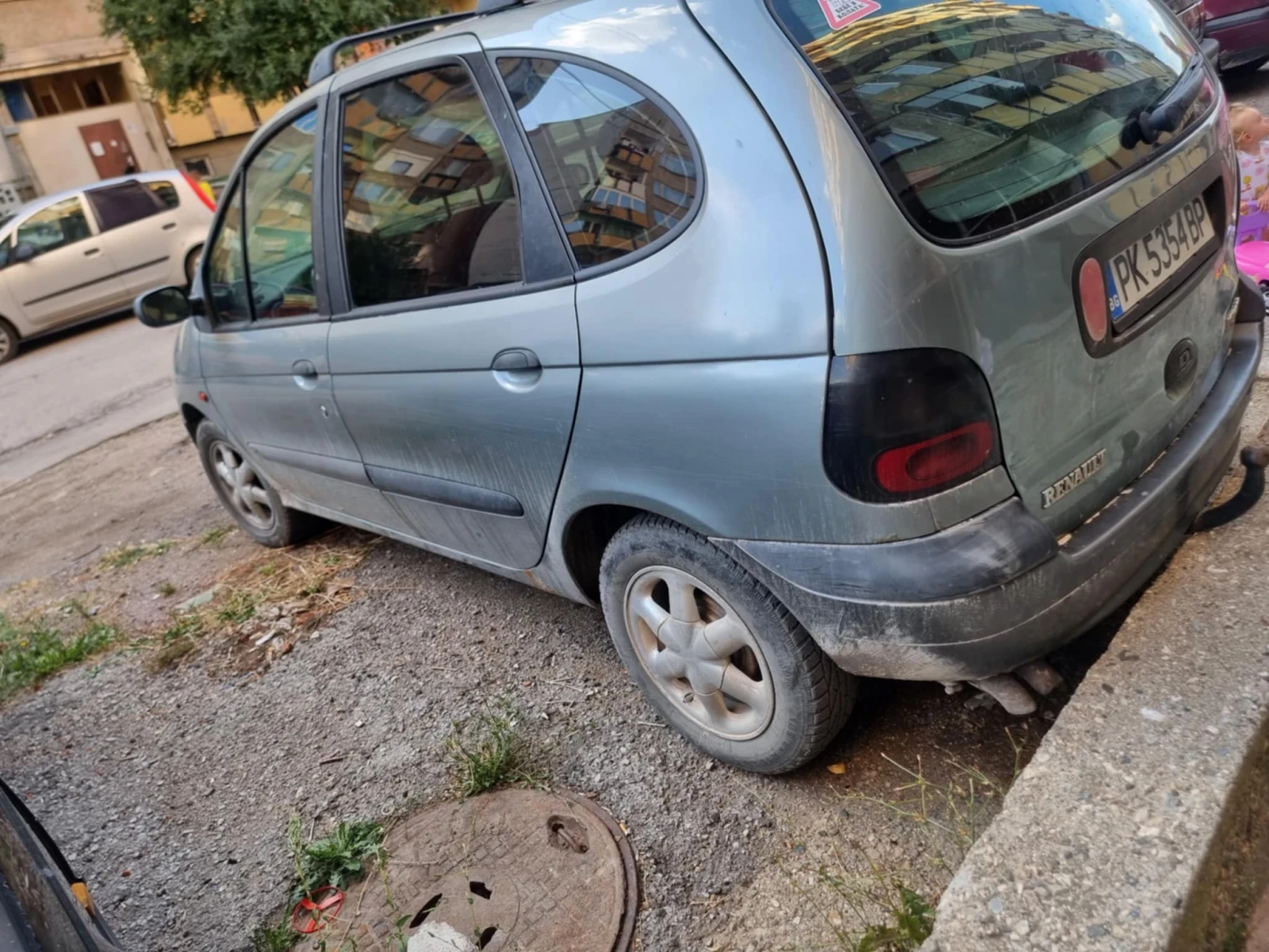 Renault Megane 1.9 dti, снимка 9 - Автомобили и джипове - 54337457