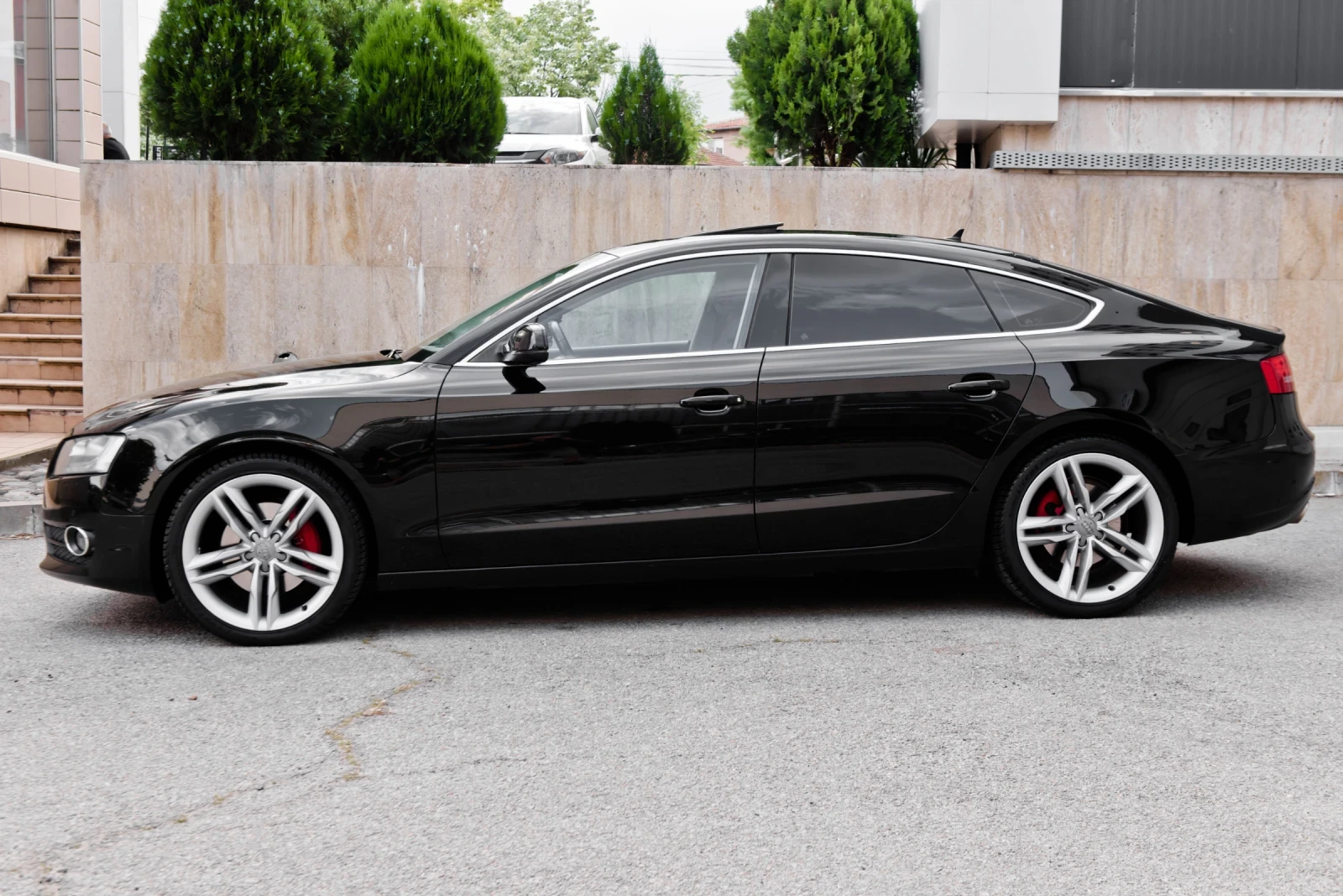 Audi A5 3.0TDI // SPORTBACK// S LINE // RS// 2011// EURO 5, снимка 6 - Автомобили и джипове - 54704461