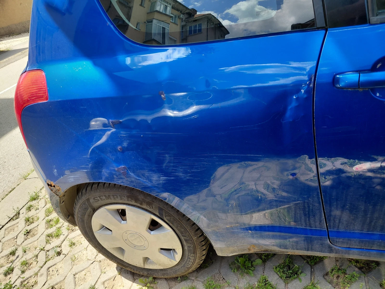 Suzuki Swift, снимка 5 - Автомобили и джипове - 54783719