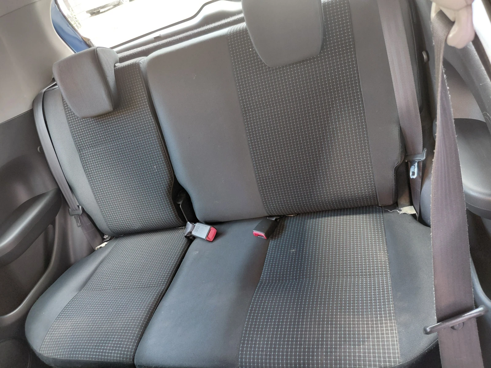 Suzuki Swift, снимка 11 - Автомобили и джипове - 54841238