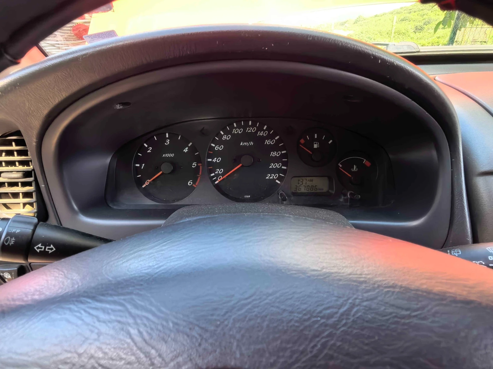 Nissan Almera 1.5, снимка 11 - Автомобили и джипове - 54811737