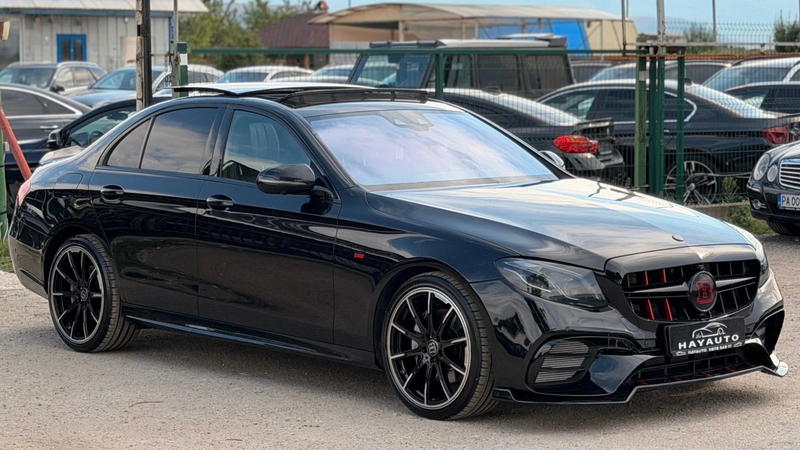 Mercedes-Benz E 350 d= BRABUS= HUD= DISTRONIC= KEYLESS= SOFT CLOSE= 36, снимка 3 - Автомобили и джипове - 55315999