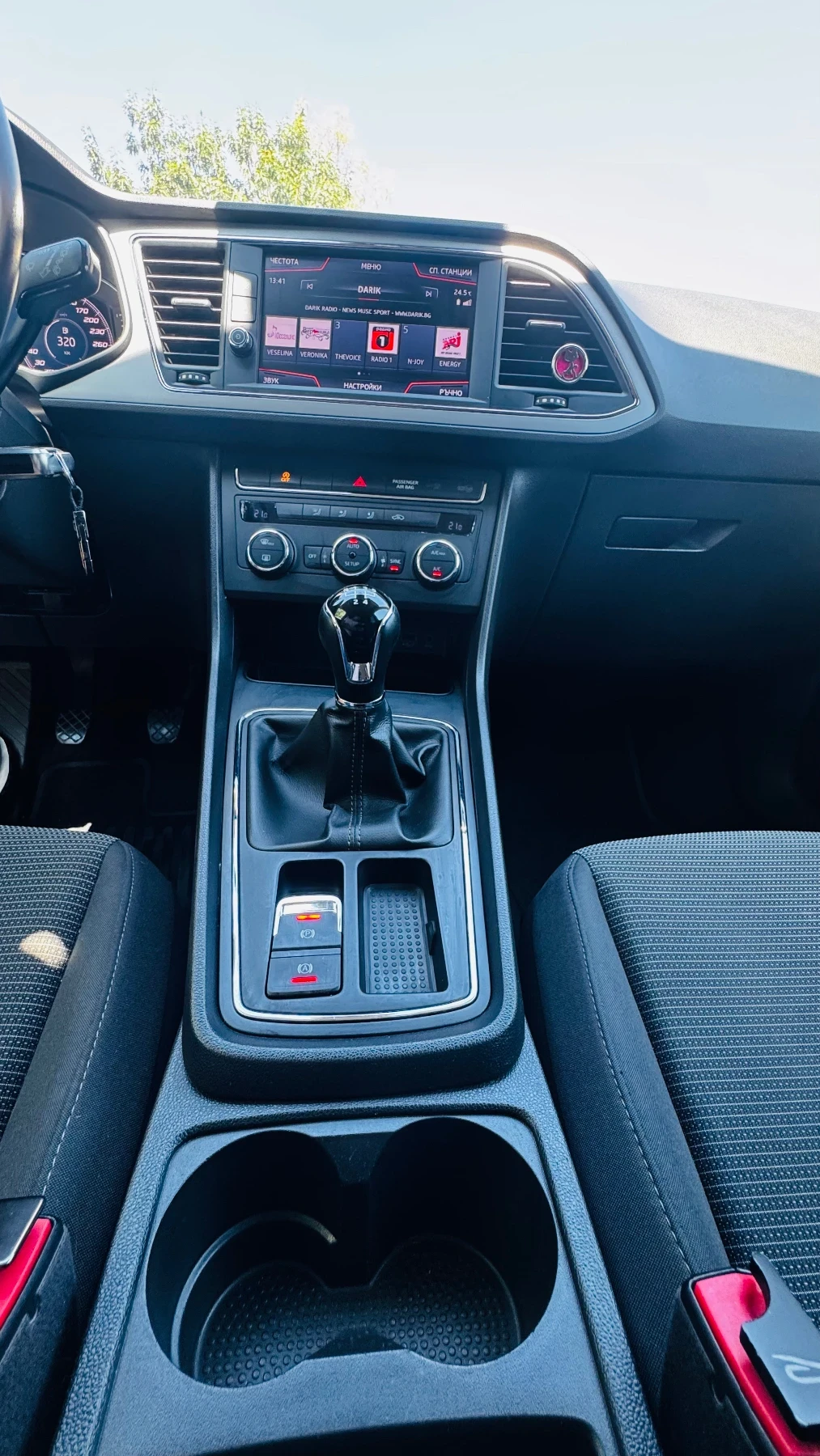 Seat Leon, снимка 8 - Автомобили и джипове - 55472079