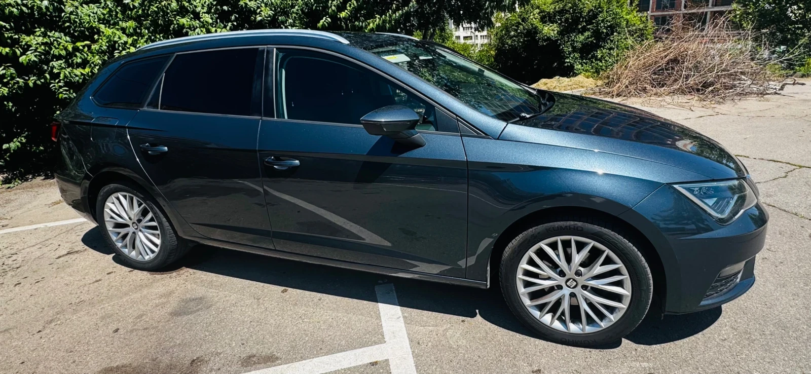 Seat Leon, снимка 4 - Автомобили и джипове - 55472079
