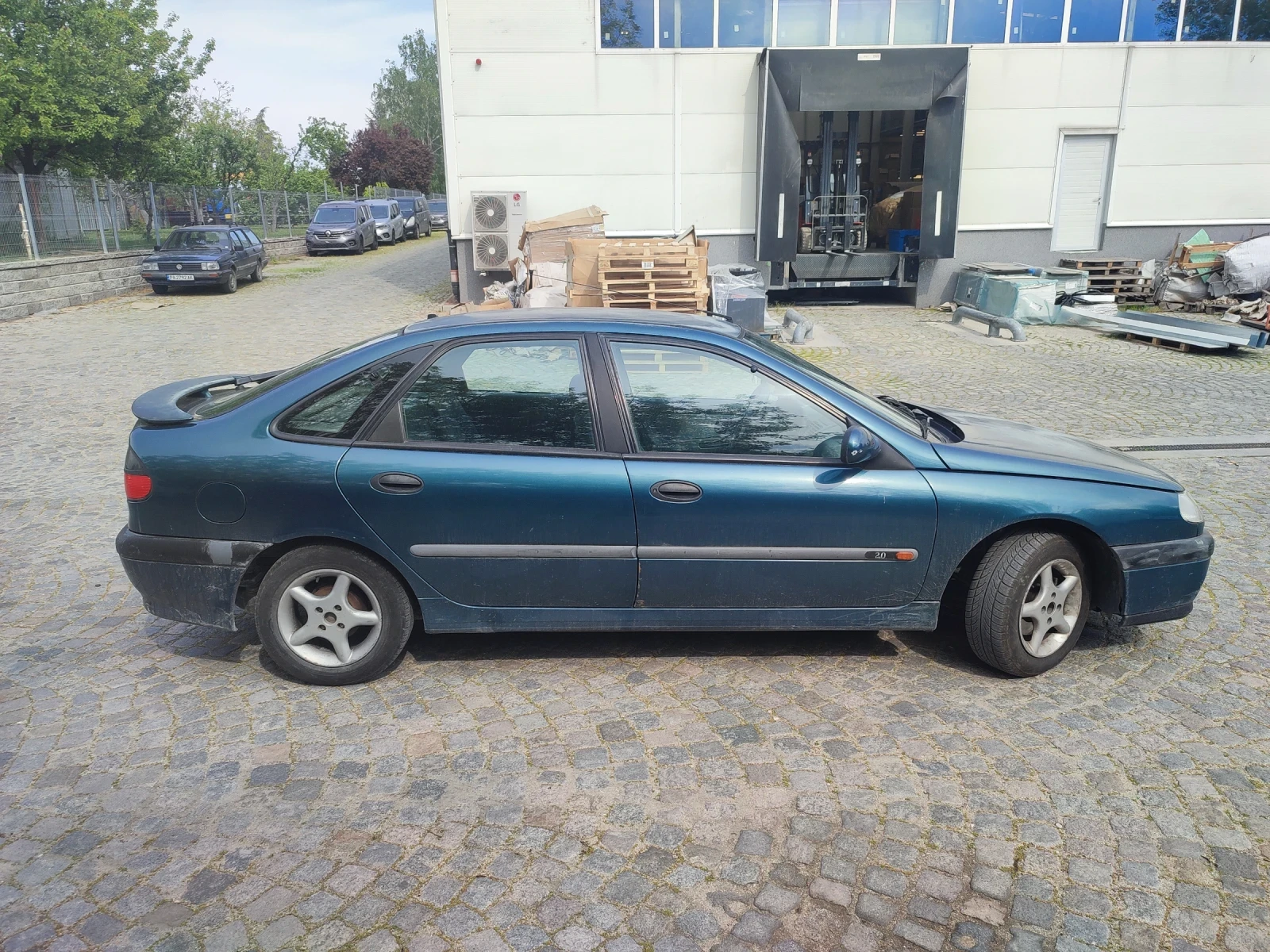 Renault Laguna, снимка 3 - Автомобили и джипове - 55613961