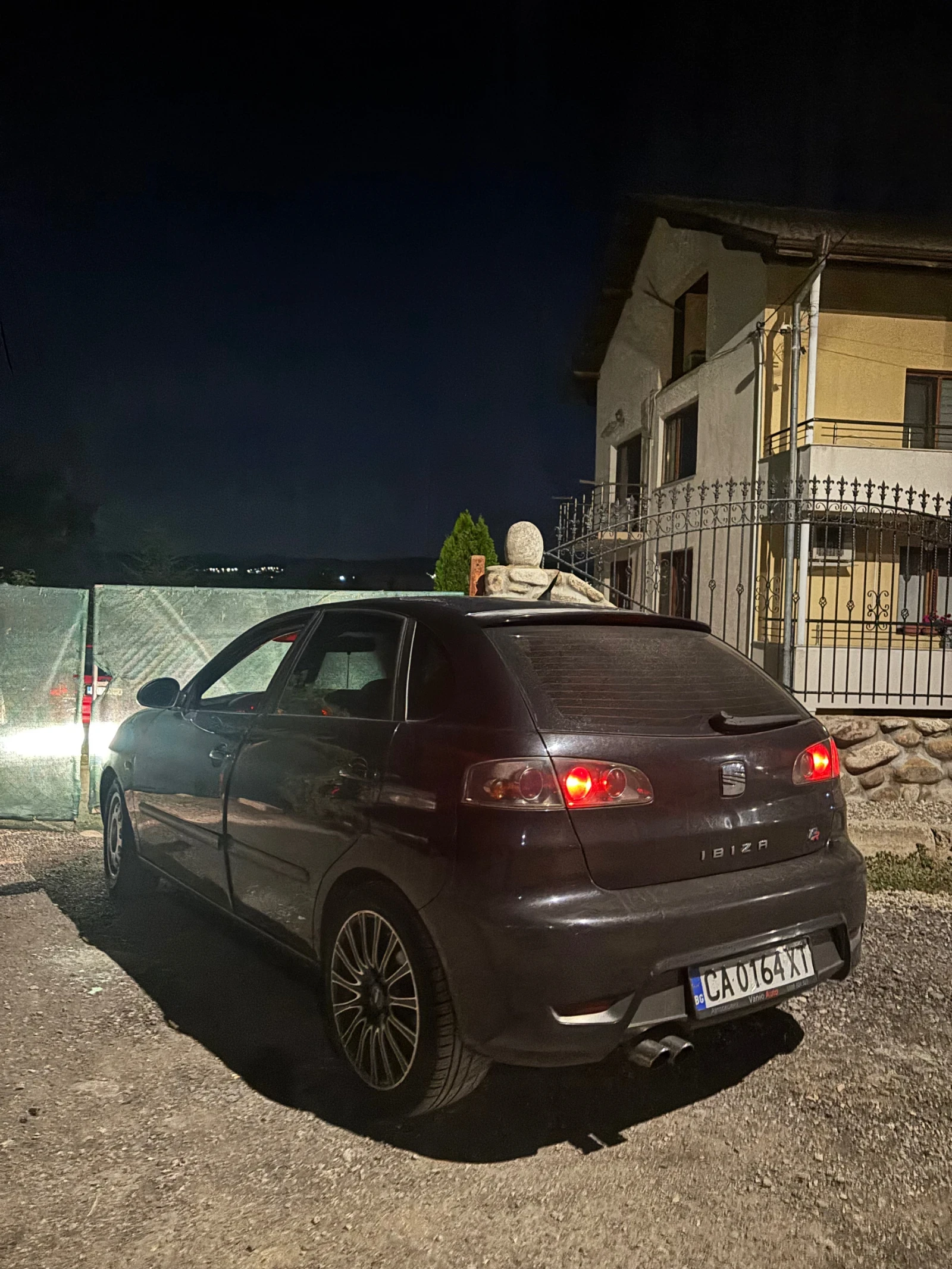 Seat Ibiza Seat Ibiza 6l 1.9tdi-два броя, снимка 8 - Автомобили и джипове - 55703255